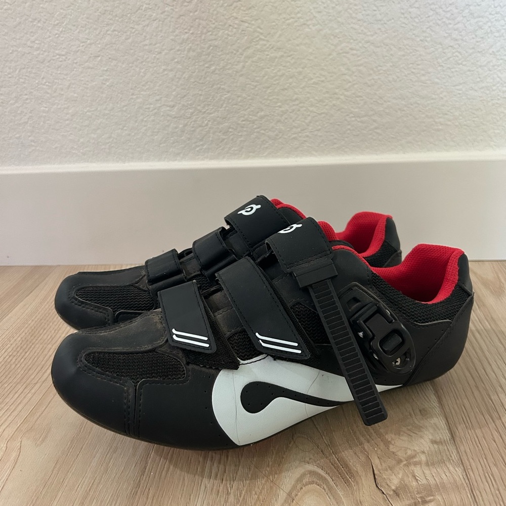 Peloton Cycling Shoes - Unisex/Mens size 10